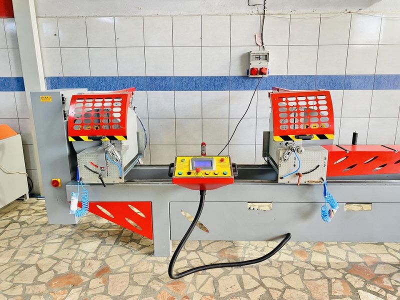 DİJİTAL DOKUNMATİK EKRAN ÇİFT KAFA KESİM PVC MAKİNALARI SEZERMAK